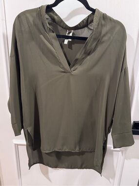 Women’s Olive V-Neck Tunic Top - Relaxed Silhouette